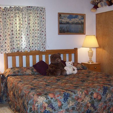 Black Bear Inn ดูบอยส์ ภายนอก รูปภาพ