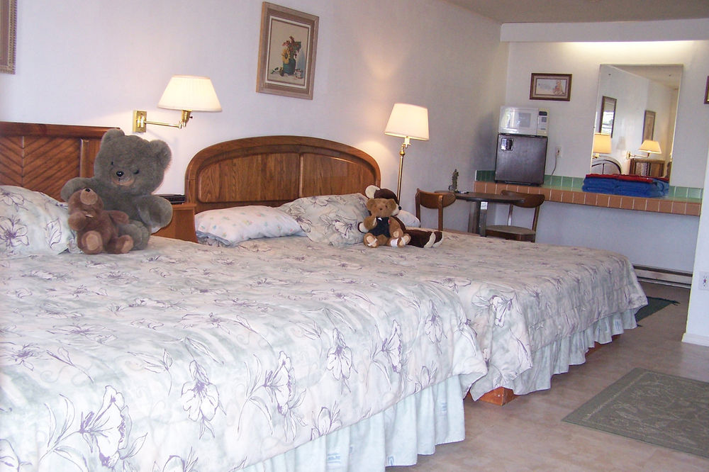 Black Bear Inn ดูบอยส์ ภายนอก รูปภาพ
